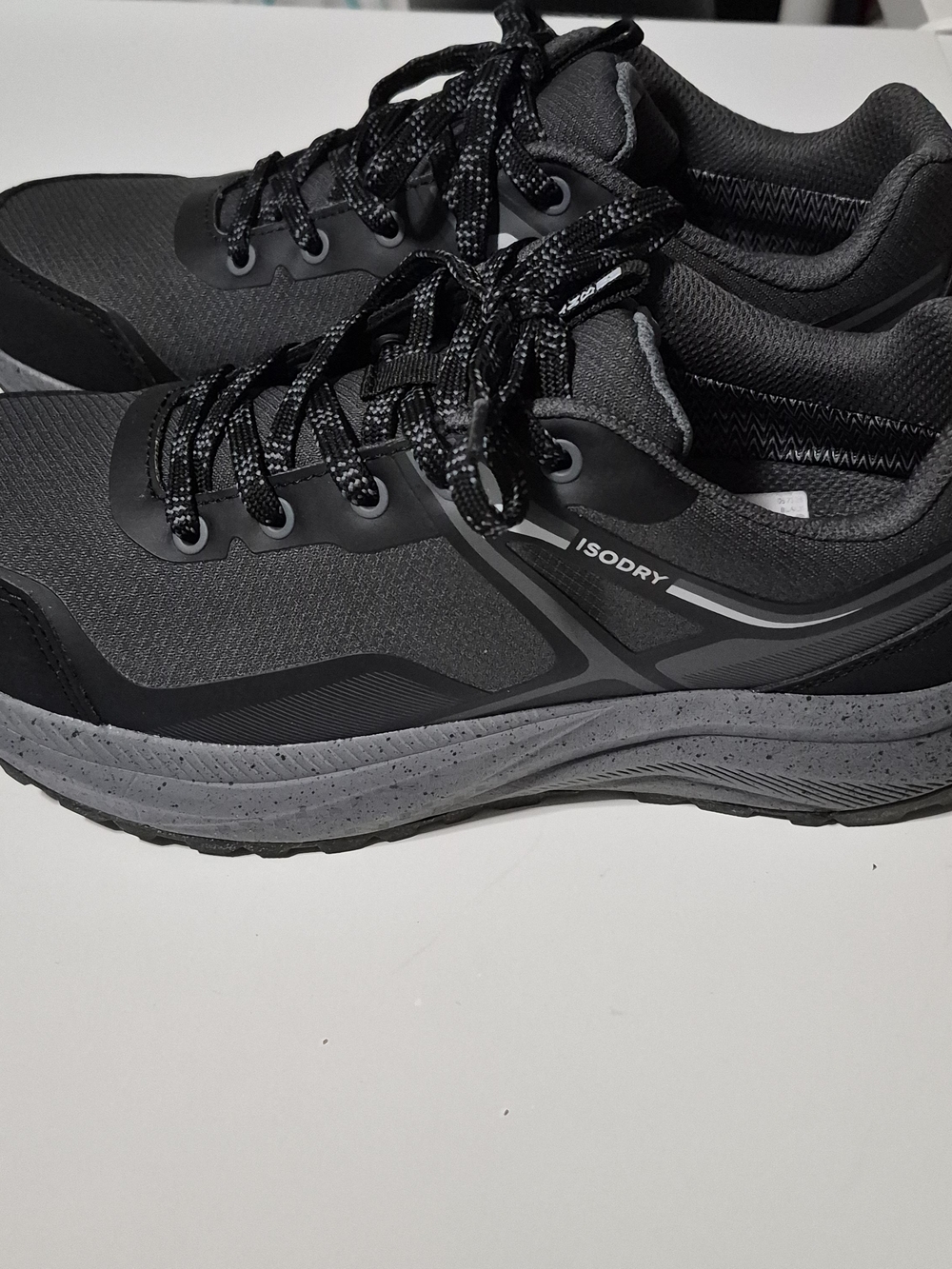 Women's Size 9 Waterproof Trail Running Shoes